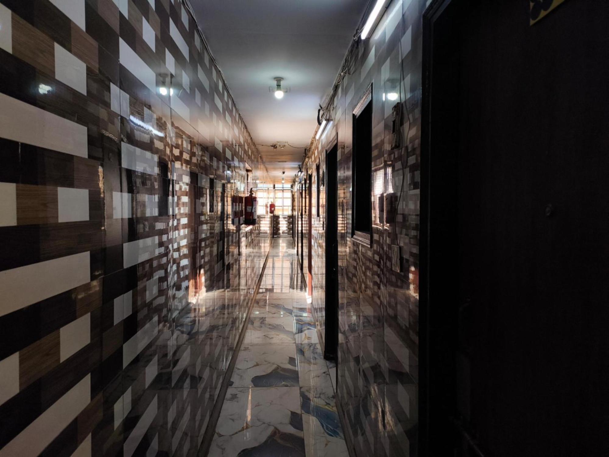 Hotel Metro Park New Delhi Extérieur photo
